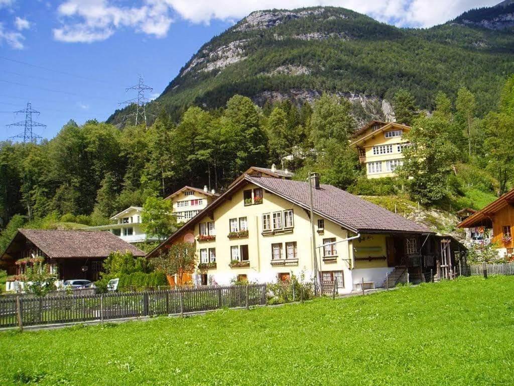 Chalet Am Fels Innertkirchen Esterno foto